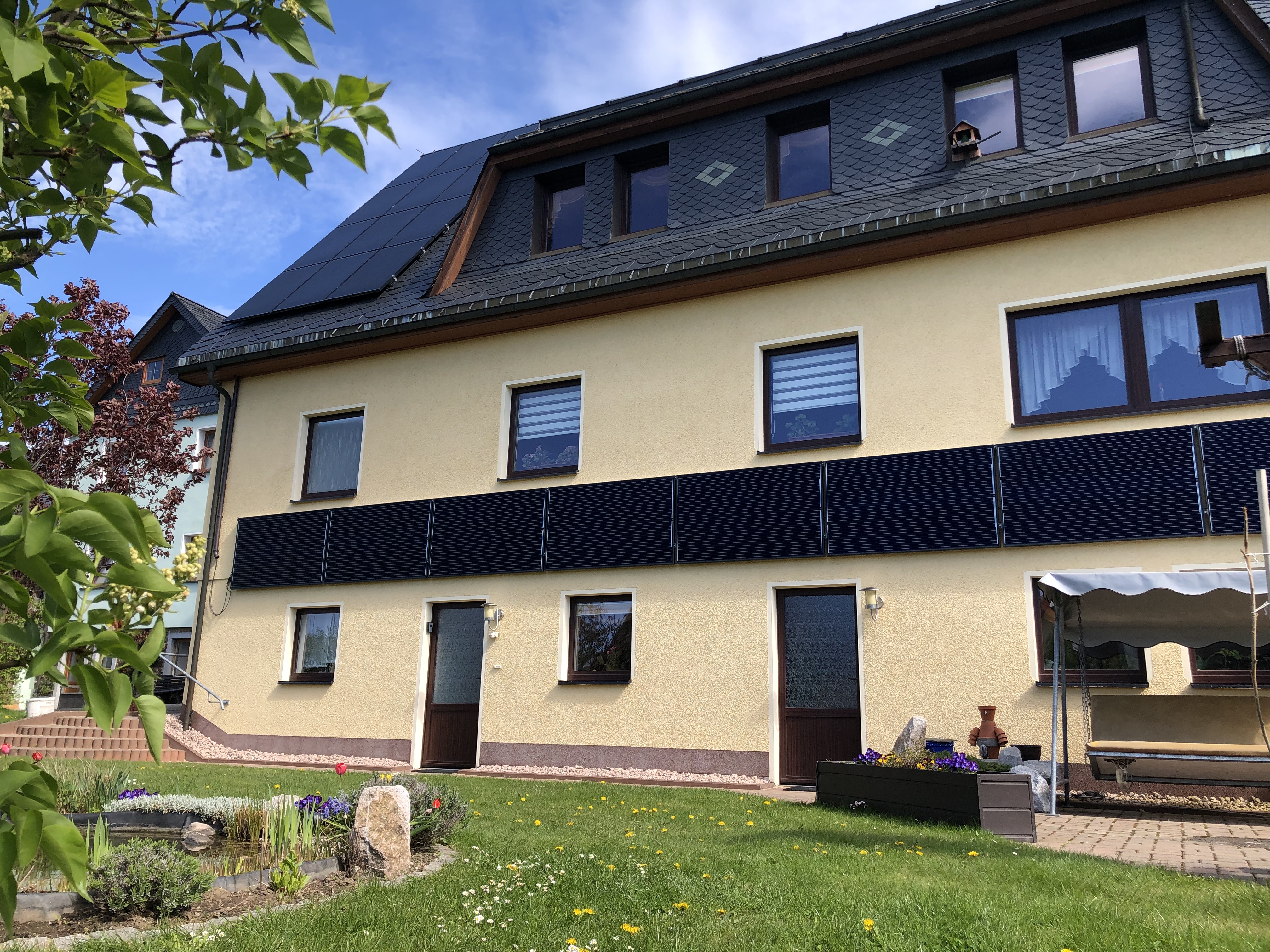 Haus von hinten